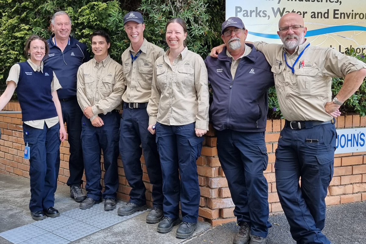 Bee biosecurity in Tasmania says farewell to Karla Williams and welcome to Julie Lupia image